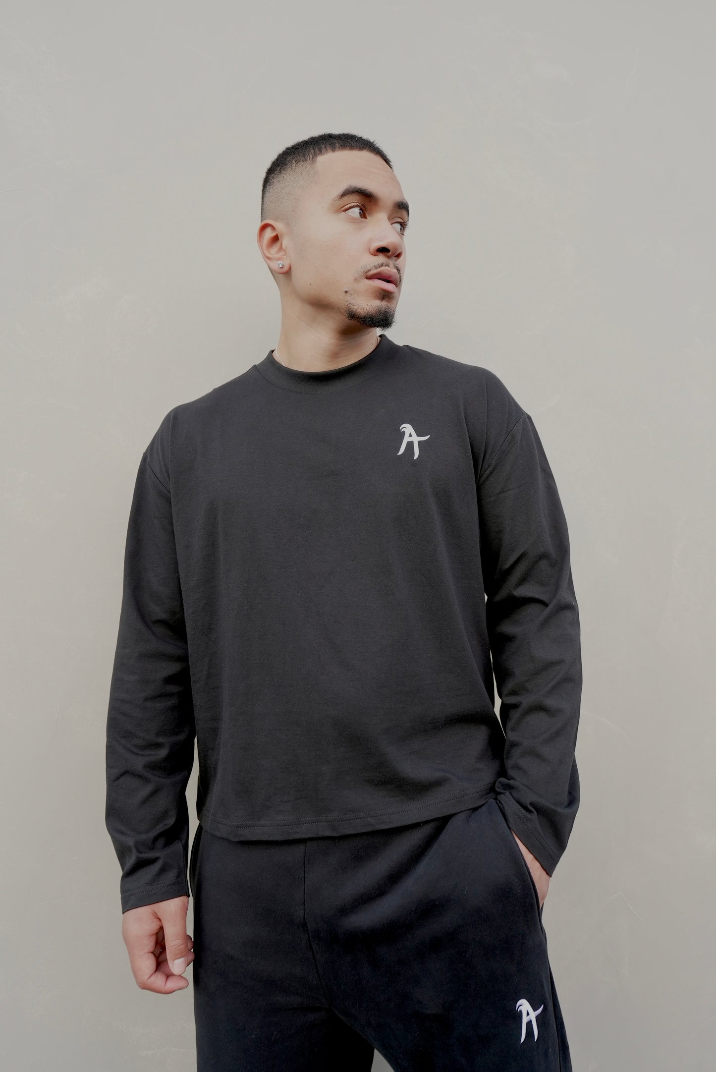AT Long Sleeve - Black
