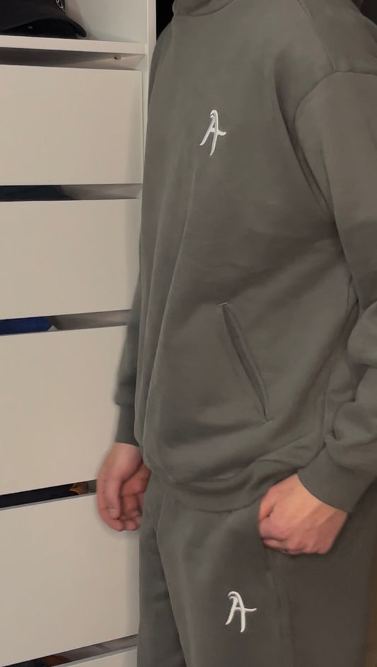 AT Heavyweight Hoodie - Charcoal